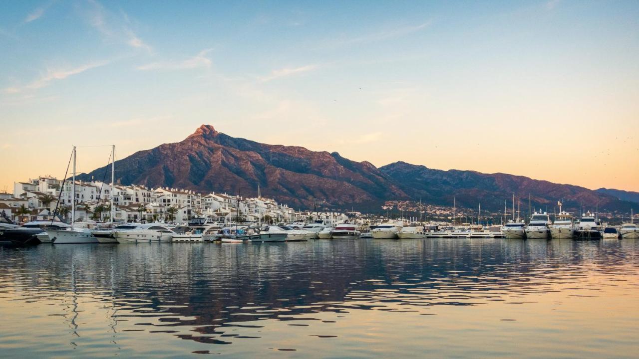 Exclusive Puerto Banus Beach Apartment Free Parking Wifi & Swimming Pool Μαρμπέλλα Εξωτερικό φωτογραφία